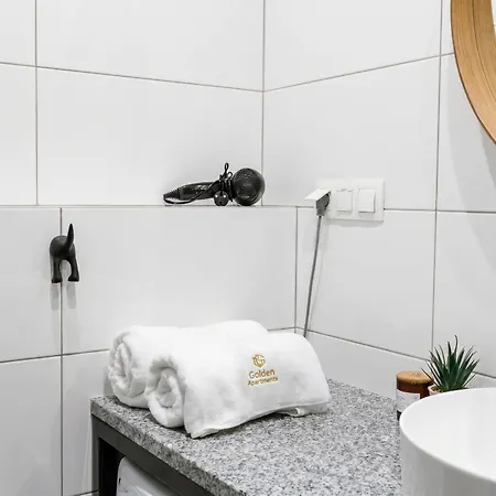 Golden Wroclaw- Cozy - Center&k27 아파트 브로츠와프
